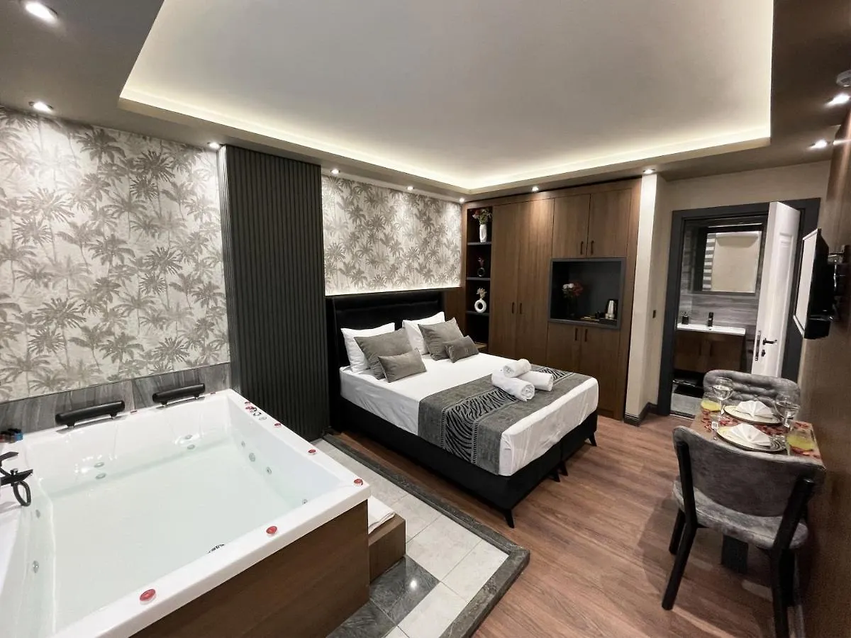 Grand Ueskuedar Otel Istanbul 3*,